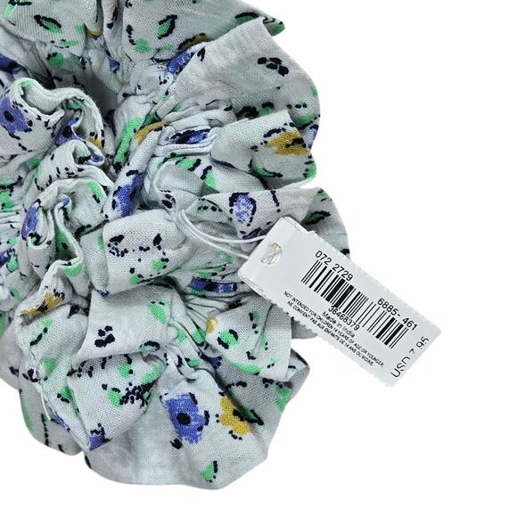 Aerie Bundle of 4 Hair Scrunchies NWT - Picture 3 of 6